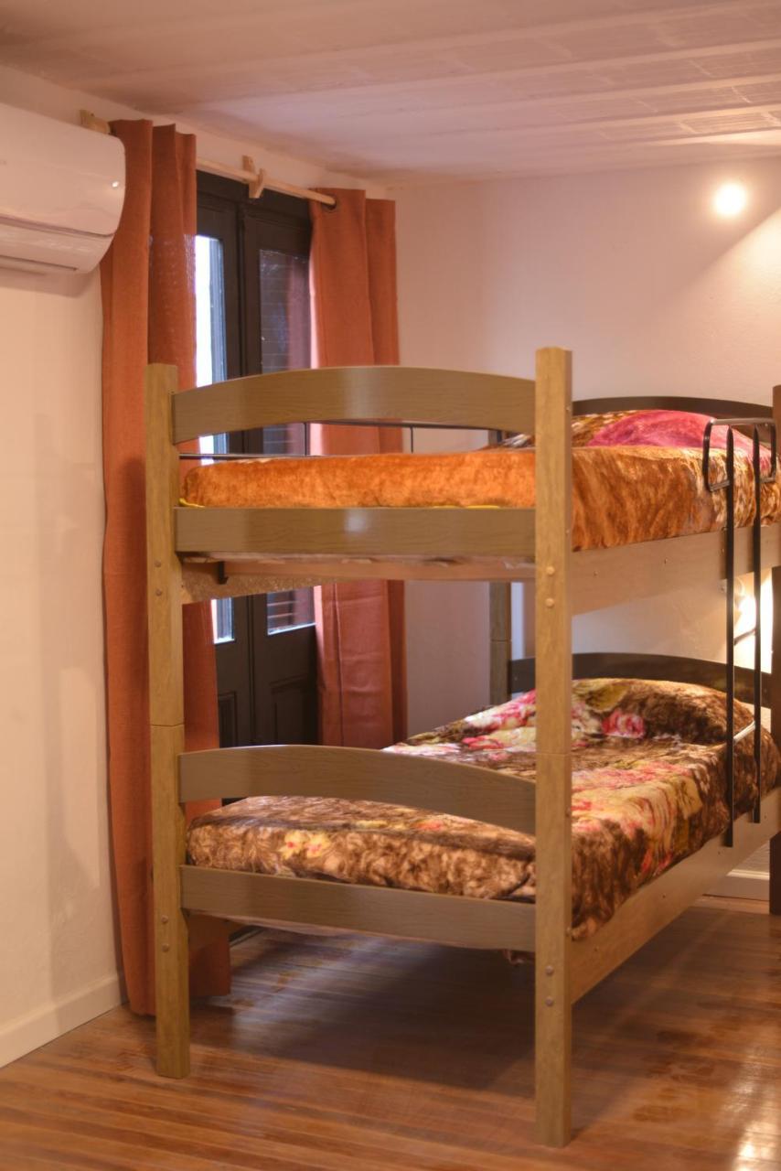Piano Sur Hostel Монтевидео Экстерьер фото